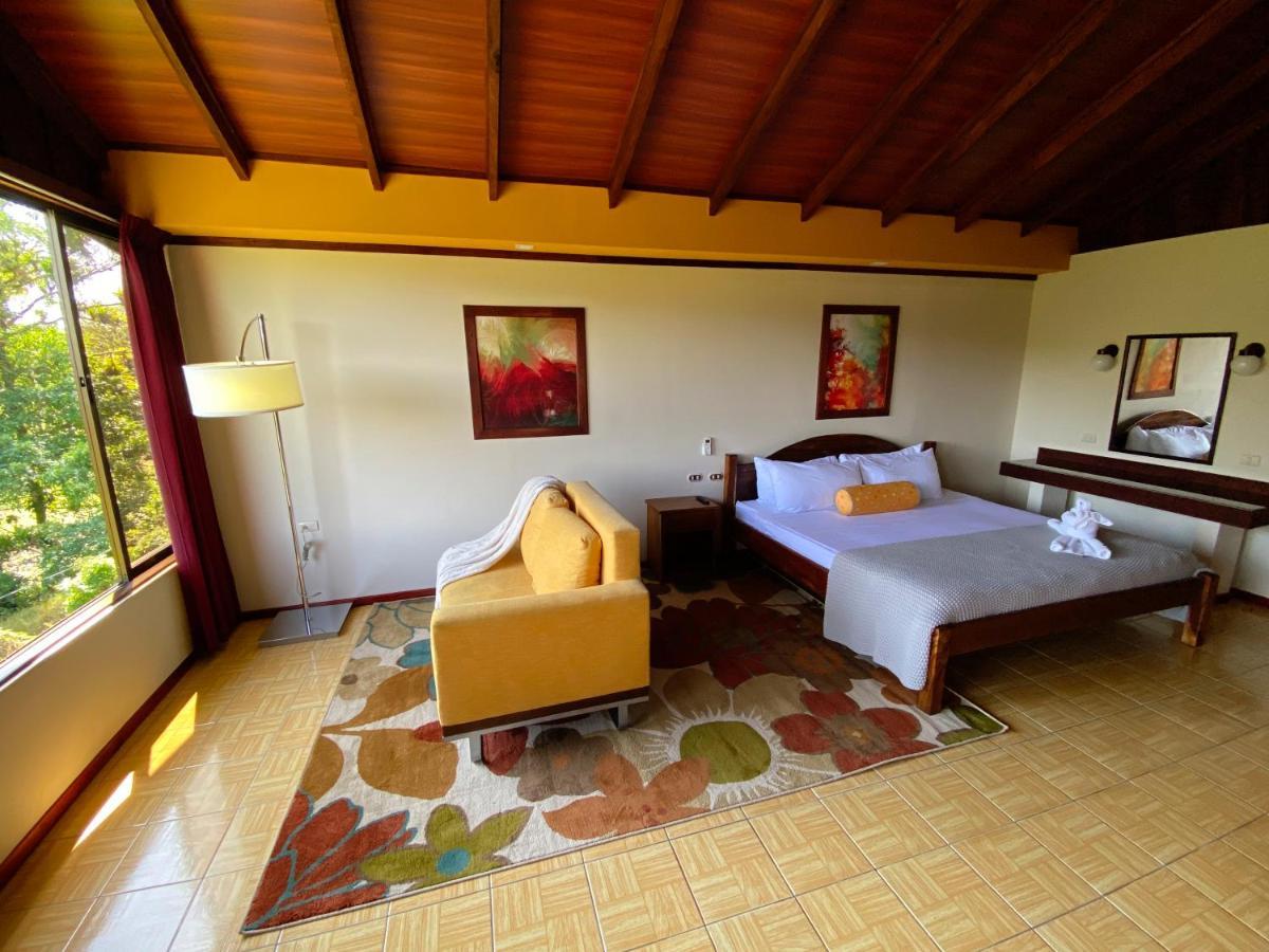 Arenal Roca Lodge & Bungalows La Fortuna Exterior photo